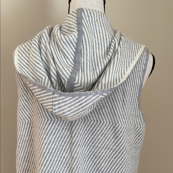 Lineamaglia Made in Italy Wool Blend Women L Stripe Hood Sweater Vest Gray Cream - Picture 6 of 8